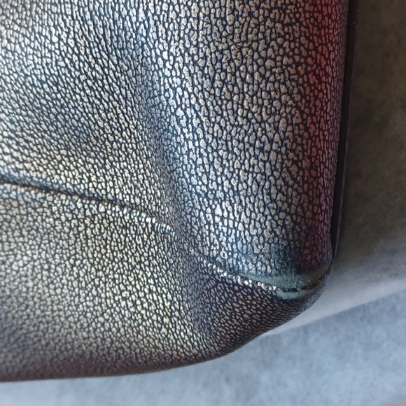 COACH 33736 MEDIUM SIZE GOLD, BLACK LEATHER METALIC HANDBAG - Picture 10 of 12